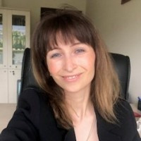 Öznur KULAK